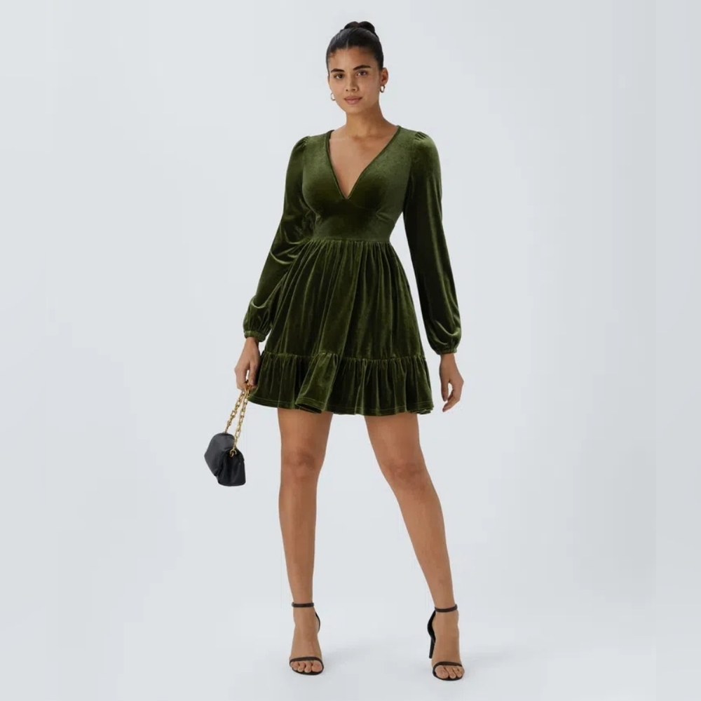 HALARA Deep Green V Neck Longsleeve Velvet Dress